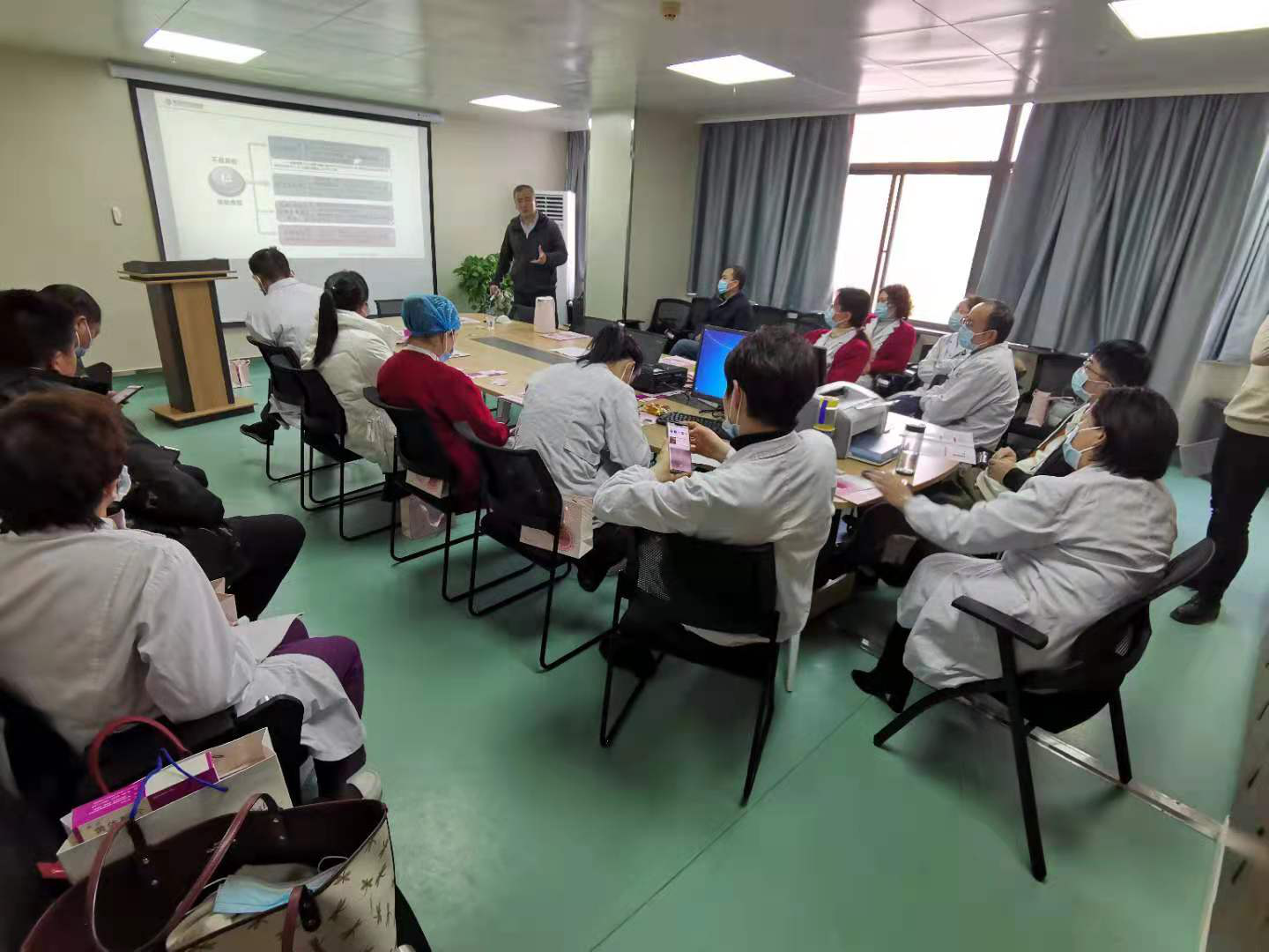 “黃體酮栓”助力三甲醫院輔助生殖技術
